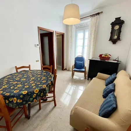 Appartement Levanto Rentals *