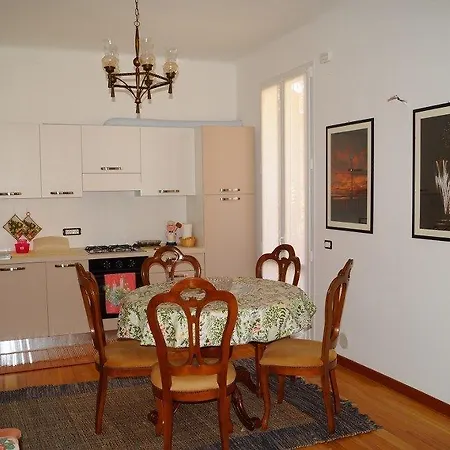 Apartment Levanto Rentals