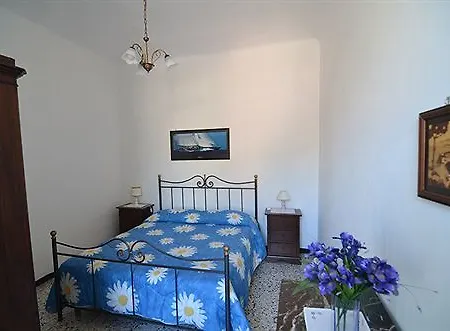 Levanto Rentals *