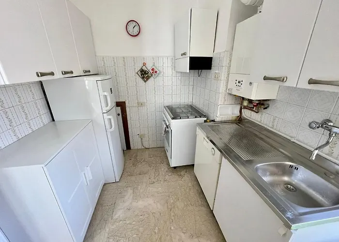 Levanto Rentals 레반토