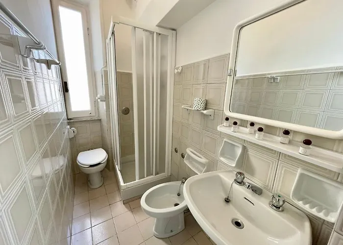 Levanto Rentals 레반토