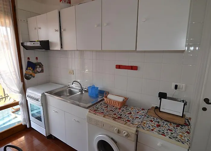 Levanto Rentals 레반토