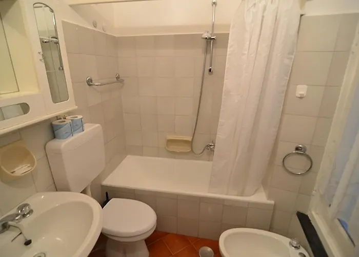 Levanto Rentals