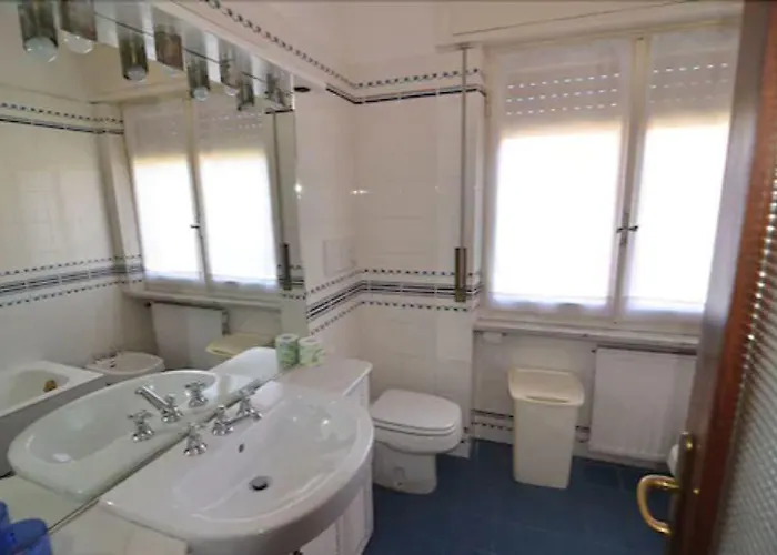 Levanto Rentals 아파트