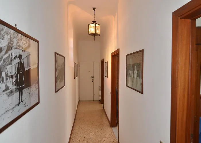 Levanto Rentals 아파트