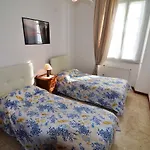 Levanto Rentals شقة