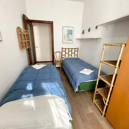 Levanto Rentals *