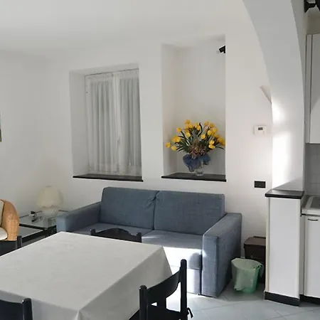 Levanto Rentals レヴァント